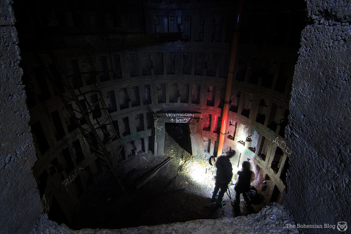 Maxim and Xiao light up the main shaft, while I went climbing...