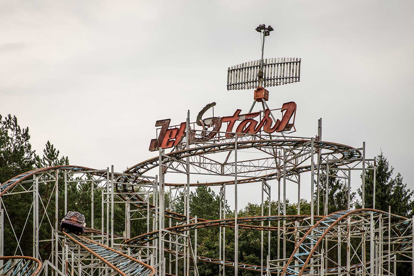 Elektr nai The Lost Soviet Funfair of a Lithuanian Power Town